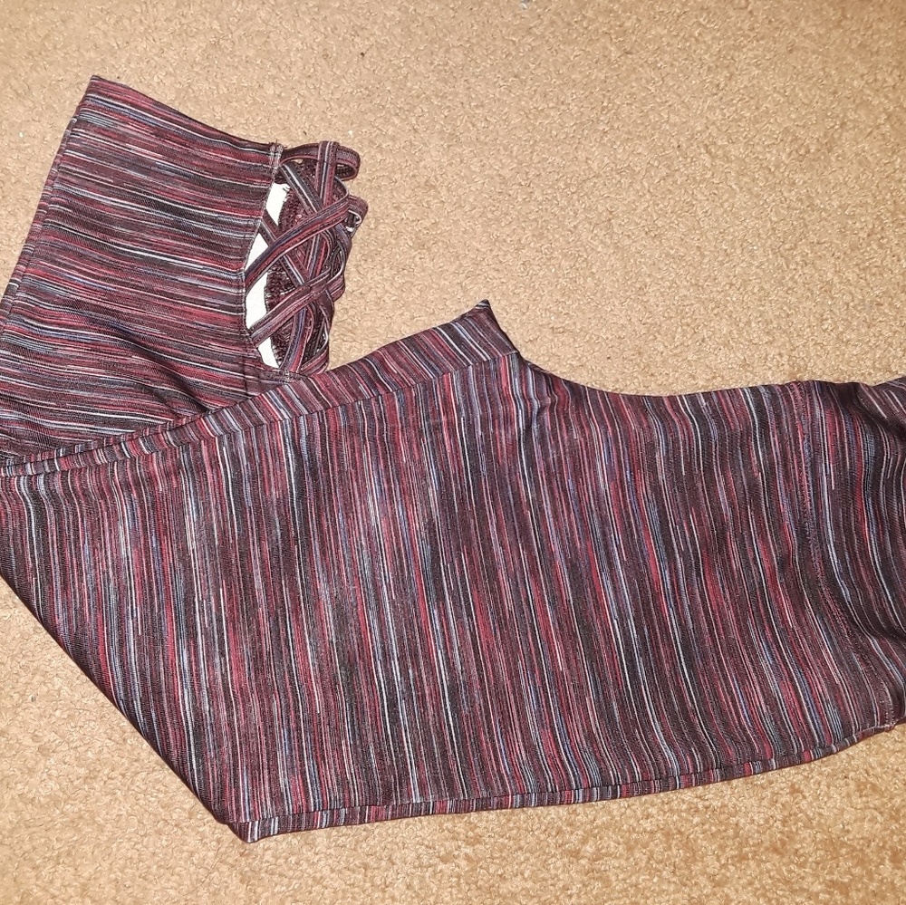 Cropped athletic leggings